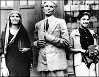 Quaid with his sister Fatima Jinnah (extreme left) and his only child Dina